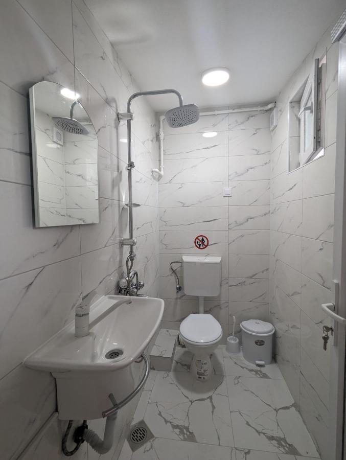Apartments Victory คาวาตราซิ ภายนอก รูปภาพ