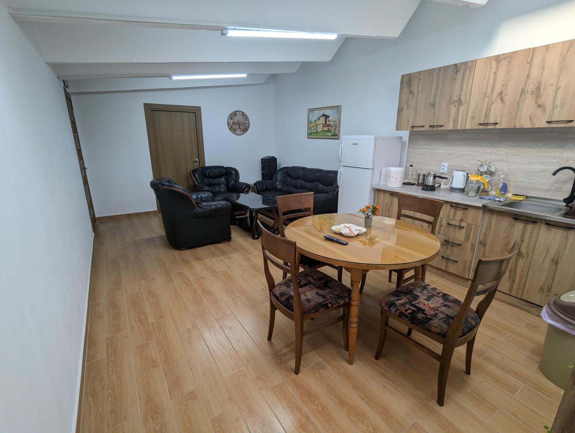 Apartments Victory คาวาตราซิ ภายนอก รูปภาพ